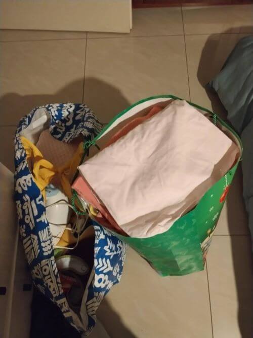 Παράδοση βρεφικών ειδών σε μία έγκυο γυναίκα